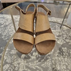 Pierre Dumas women 👡